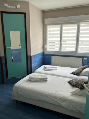 Hote De La Plage Dunkirk Exterior foto